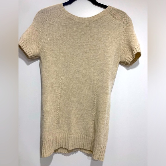 Cream wool short sleeve sweater shirt - Picture 1 of 2